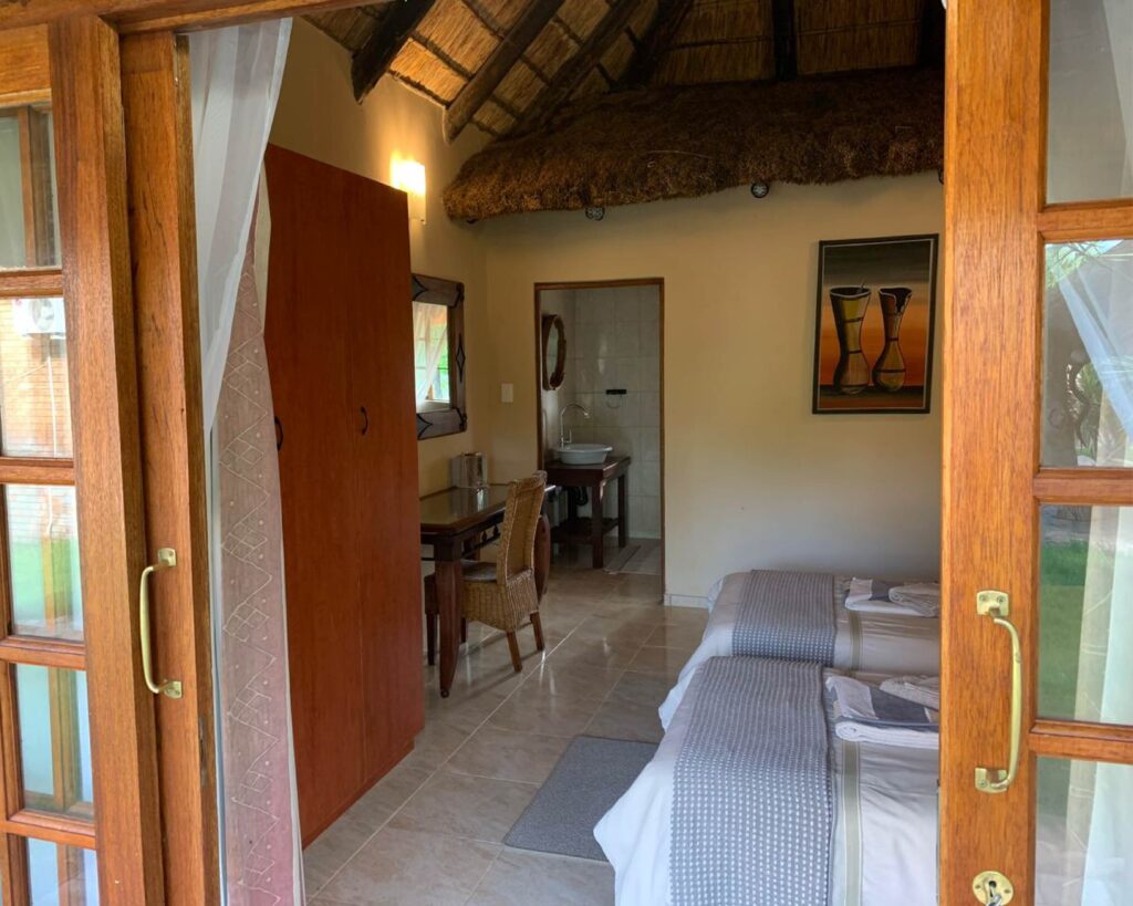MackD Safaris Bwana Jim Rooms_ MackD Safaris Bwana Jim Rooms_