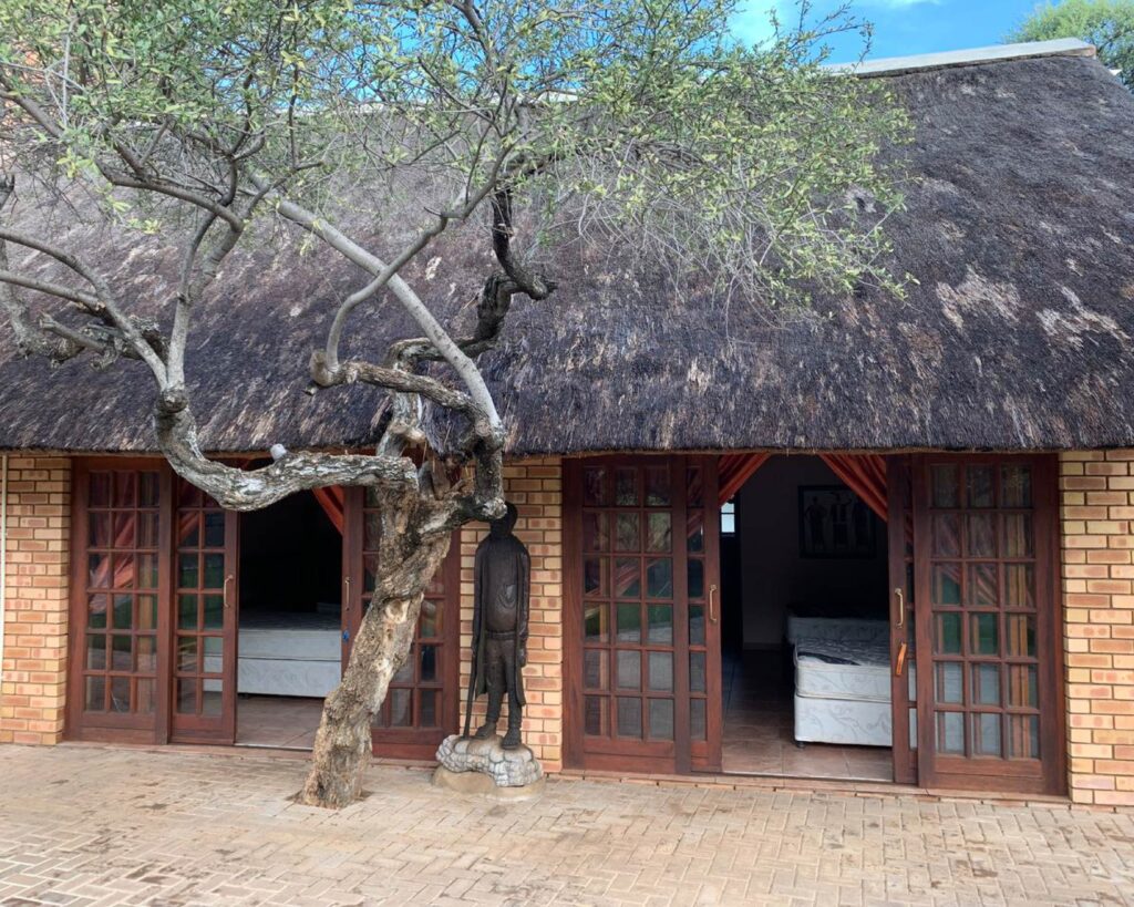 MackD Safaris Bwana Jim Rooms_1 MackD Safaris Bwana Jim Rooms_1