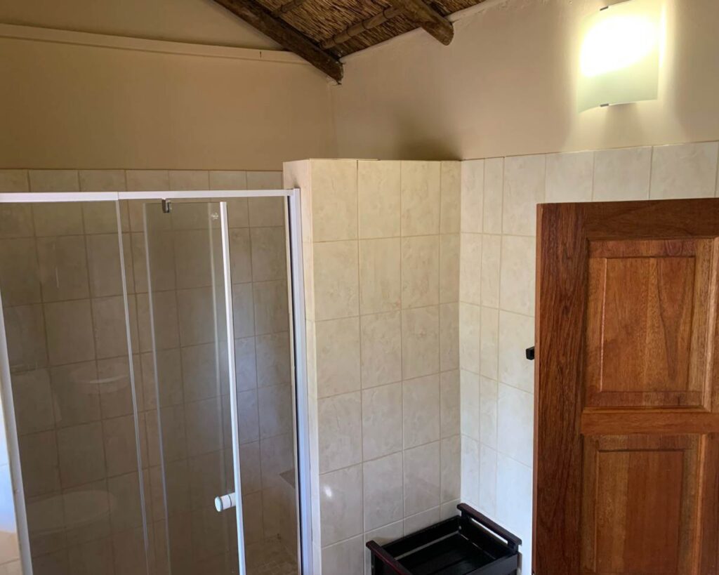 MackD Safaris Bwana Jim Rooms_2 MackD Safaris Bwana Jim Rooms_2